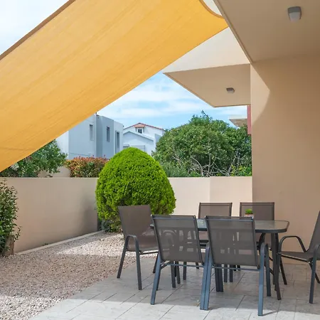 De Ella * Ialysos (Rhodes)